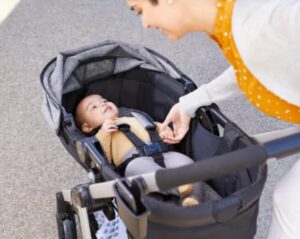 benefits of using bassinet stroller for newborns
